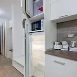 شقة Onix Studio Spa & Pool Resort 62 Năvodari
